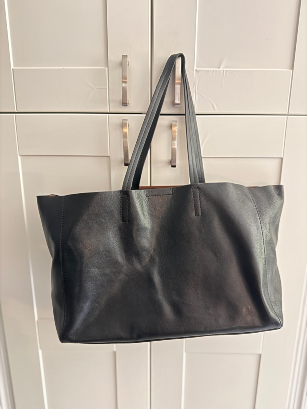 Banana Republic Black Leather Taylor Tote Bag great condition